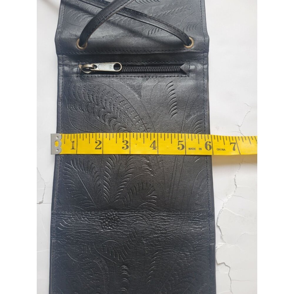 Leaders In Leather Embossed Leather Crossbody Bag Festival Concert 6x6 – Medium - Picture 7 of 8